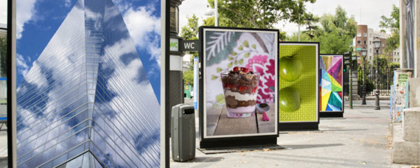panneaux publicitaires